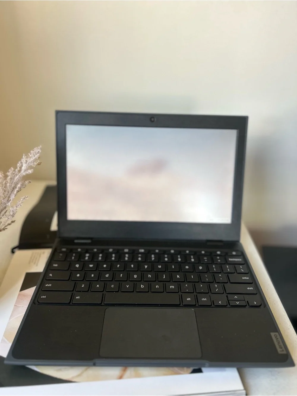 Black Chromebook Laptop - Sleek Portable Computer Lenovo 2nd Gen